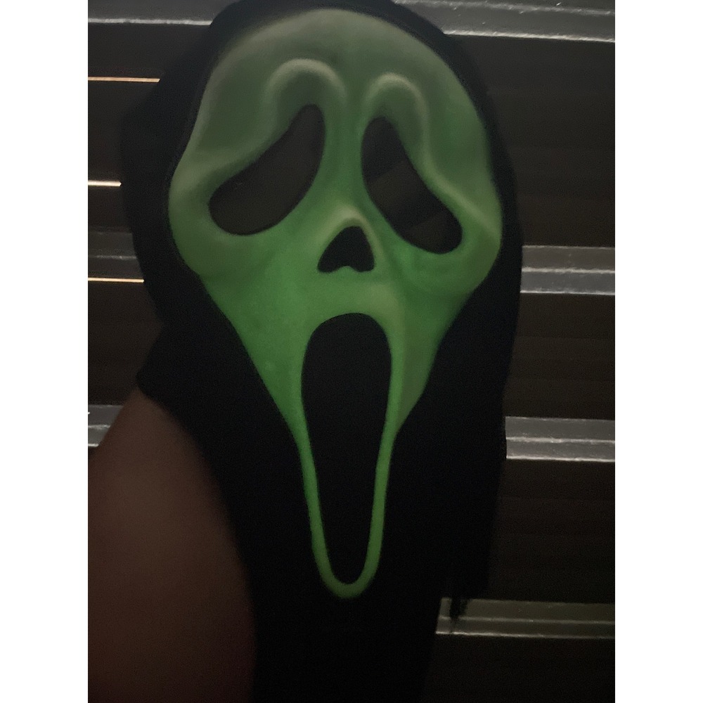 Vintage Scream Mask Easter Unlimited Shroud Ghost Face Glow In Dark Y2K